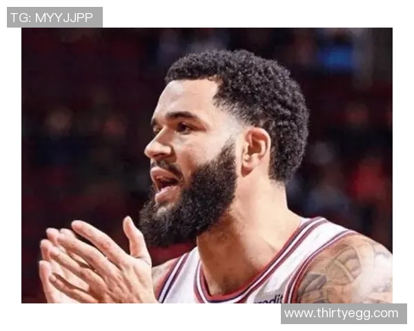 猛龙轻松击败马刺,范弗利特独揽22分7板展现王者风范 猛龙轻松击败马刺,范弗利特独揽22分7板展现王者风范